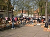 Kirchplatz mit Büchern Kirchplatz mit Büchern