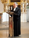Superintendent Andreas Schwarze predigt (Foto: R. Englert)