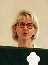 Bürgermeisterin Ertmer spricht ein Grußwort (Foto: R. Englert)
