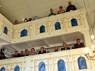 Die Emporen sind gut gefüllt (Foto: R. Englert)