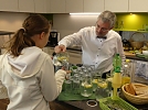 Superintendent Schwarze schmeißt die Küche (Foto: R. Englert)