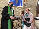 Ein Päckchen Zigaretten für die neue Tasche (Foto: R. Englert)