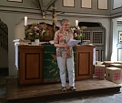 Begrüßung im Familiengottesdienst  (Foto: Nikolaus Flämig)