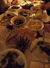 Die Wänster waren bestens gefüllt - Ente, Lamm, Rippchen, Geflügelleber, Wildgulasch, Wirsing, grüne Böhnchen, Spätzle, Sauce.....hmmmmmmm (Foto: R. Englert)