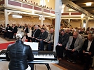 Orgel und Gemeindegesang (Foto: R. Englert)