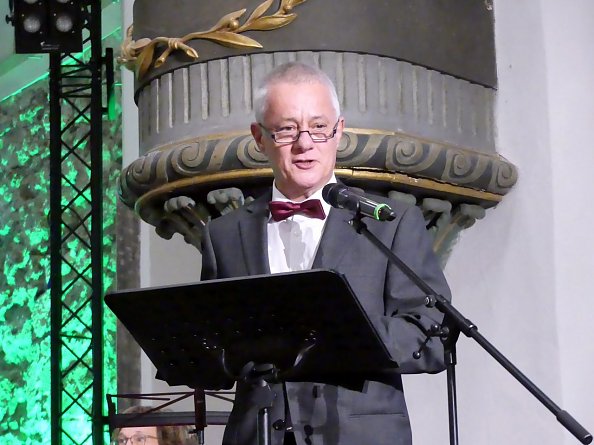 Präses Dr. Uwe Krieger begrüßt die Gäste (Foto: R. Englert)