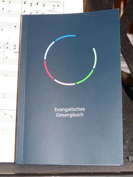 Neues Gesangbuch (Erprobungsexemplar) (Foto: Norbert Patzelt)