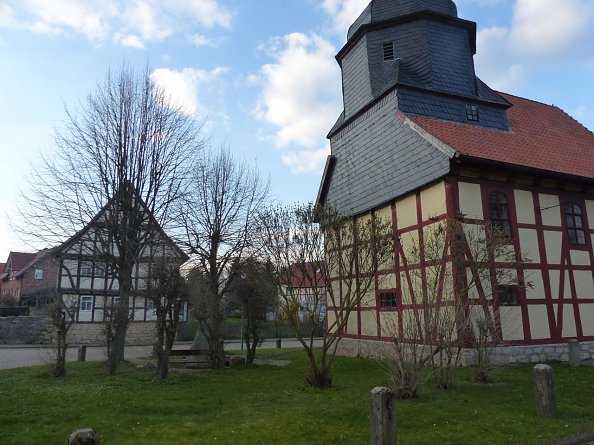 Kirche Haur&ouml;den (Foto: Norbert Patzelt)