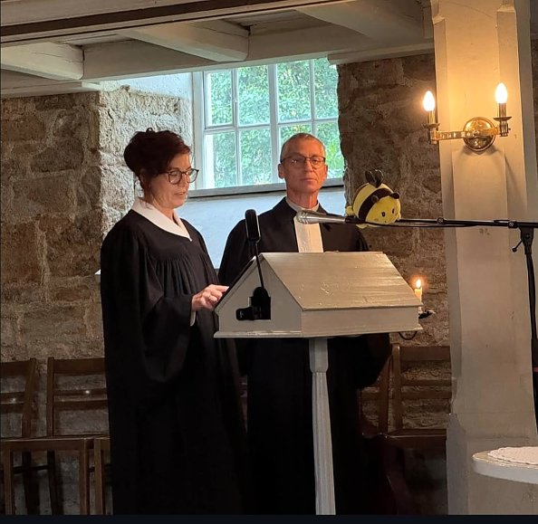 Gottesdienst zur offiziellen Einf&uuml;hrung in den Dienst (Foto: Andreas Schwarze)